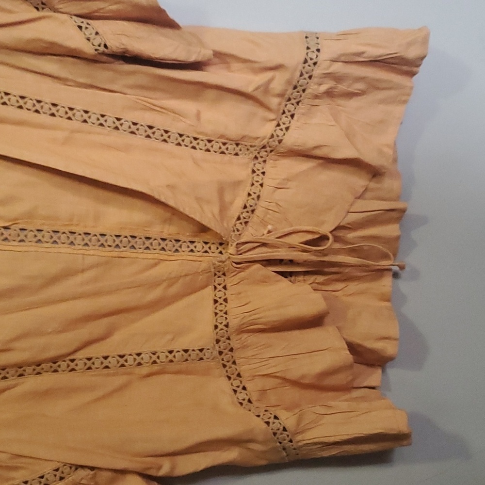 Patrons of peace top size medium - Picture 3 of 4